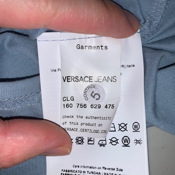 Authentic Versace Jeans Couture T shirt - Picture 4 of 4